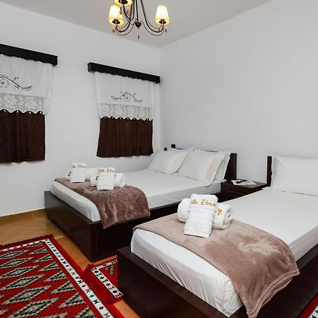 Villa Elmar Berat Exterior photo